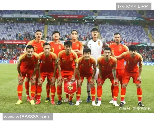 春晚舞台上的足球明星们都有哪些精彩表现和动人瞬间